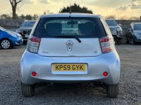 TOYOTA IQ