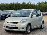 DAIHATSU SIRION